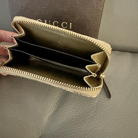 Gucci microguccissima zip around card case - Picture 3 of 6
